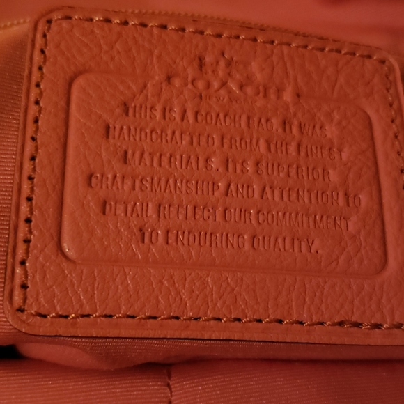 Handbag - Picture 2 of 3